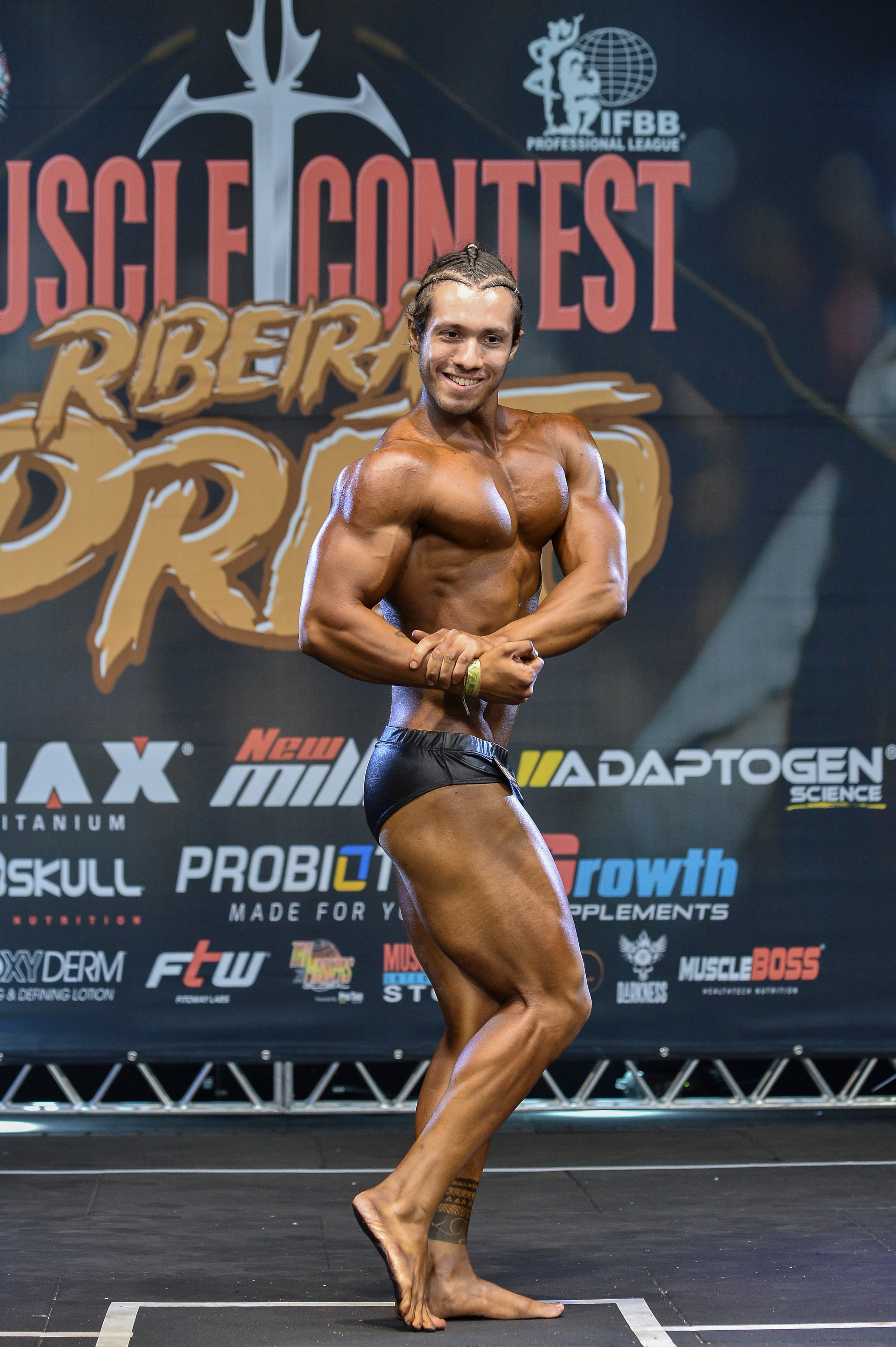 Ícaro Araujo - Personal Trainer & Atleta Natural